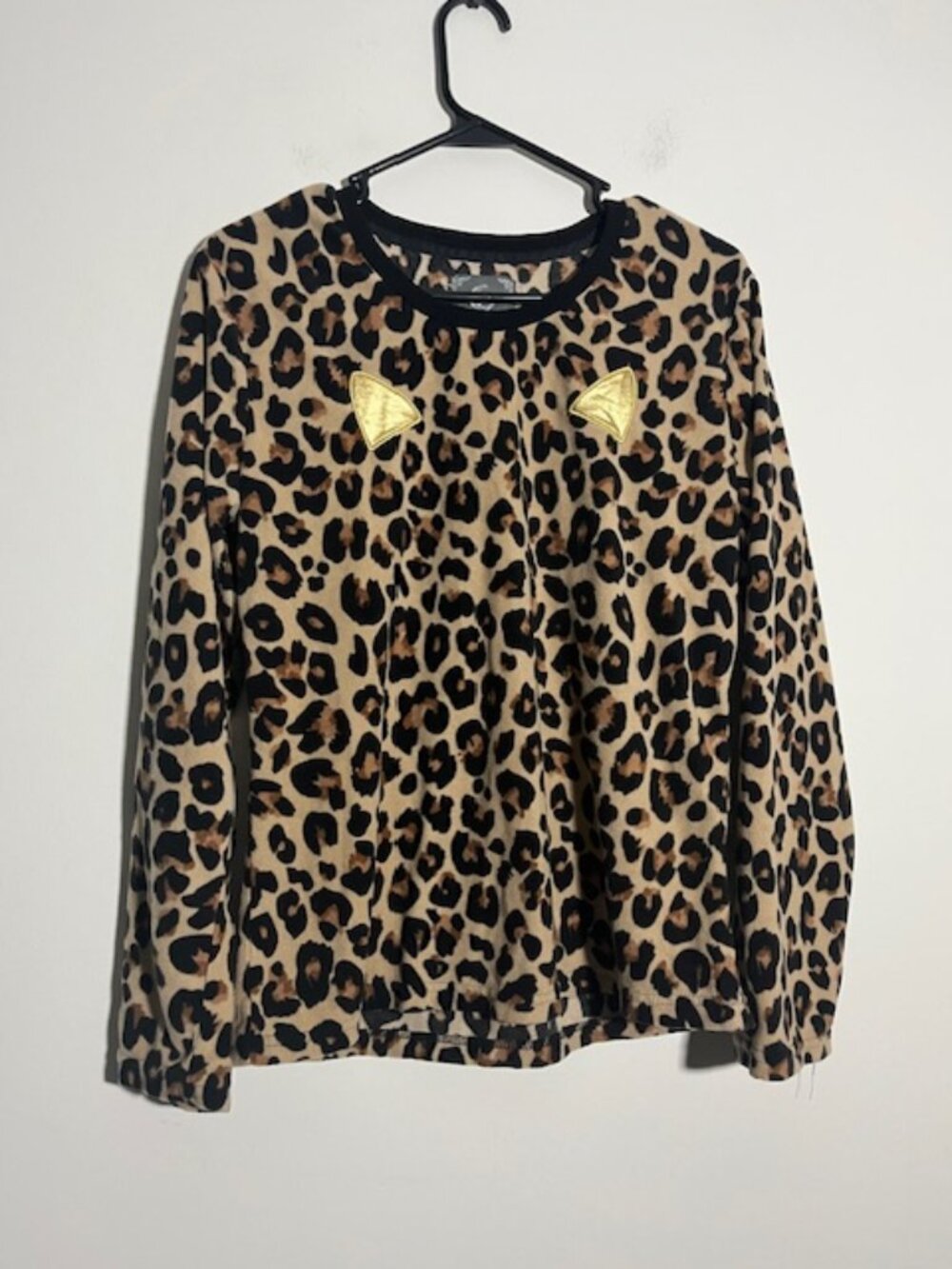 PJ Couture Leopard Print Top Size Large